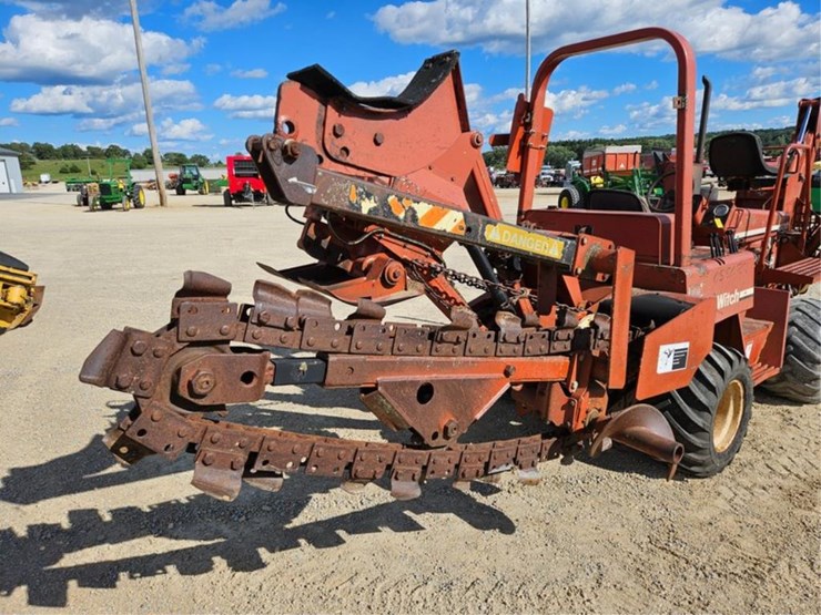 ditch-witch-5110-image-38