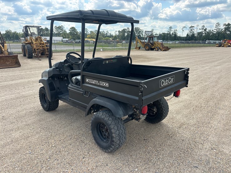 #63-•-carryall-1500,-4x4-intellitrak-kubota-engine,-with-lift-bed-image-4