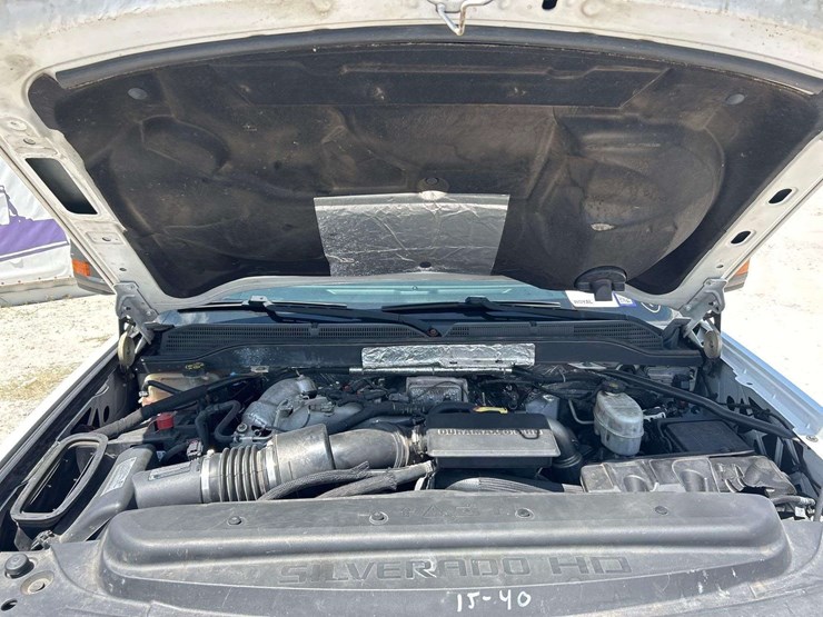 2018-chevrolet-silverado-3500hd-image-9