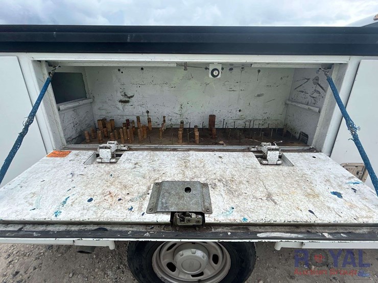 2012-ford-f350-image-22