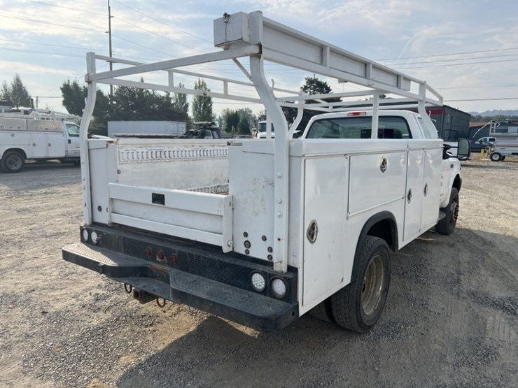 2001-ford-f550-sd-image-4