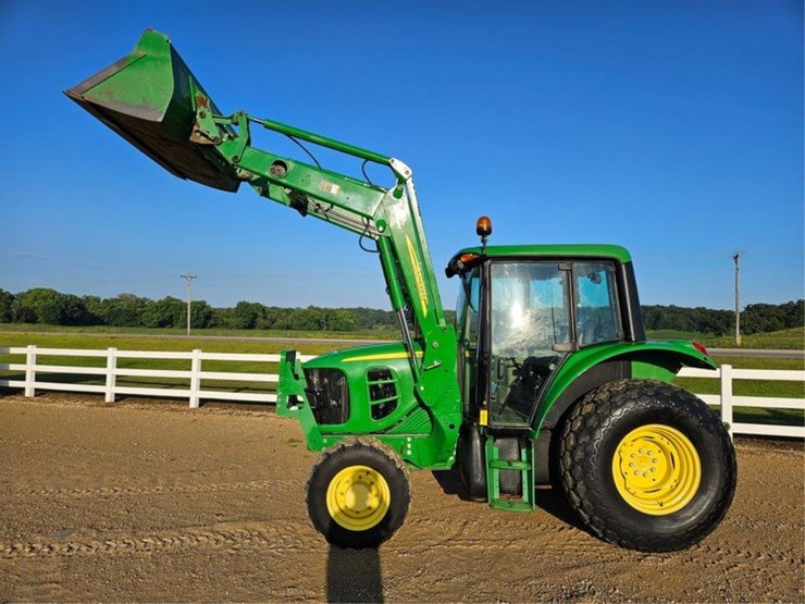 john-deere-6230-image-10