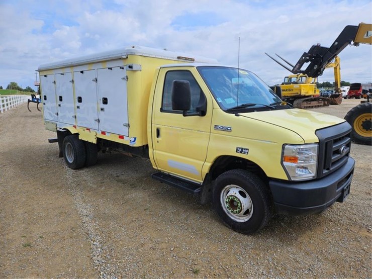 2018-ford-e450-image-7