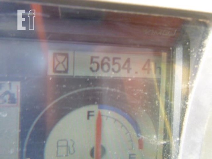 2011-deere-225d-lc-image-6