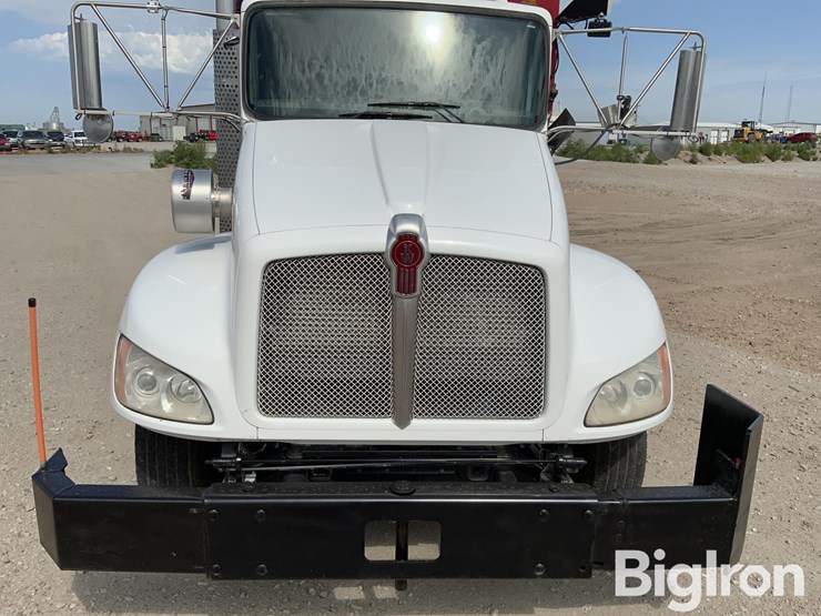 2019-kenworth-t370-image-10