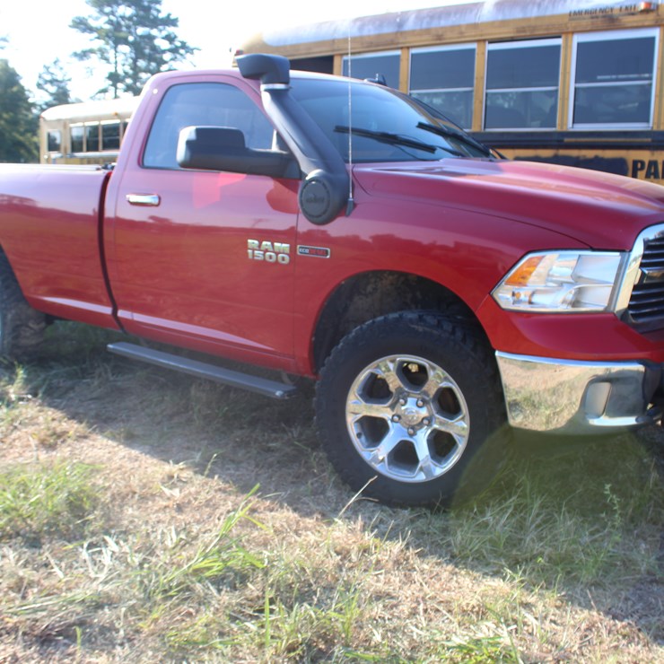 2015 DODGE RAM 1500