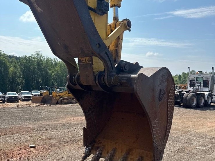 2020-komatsu-pc360-lc-11-image-12