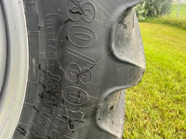 2011-case-ih-magnum-315-image-21