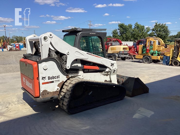 2011-bobcat-t770-image-8