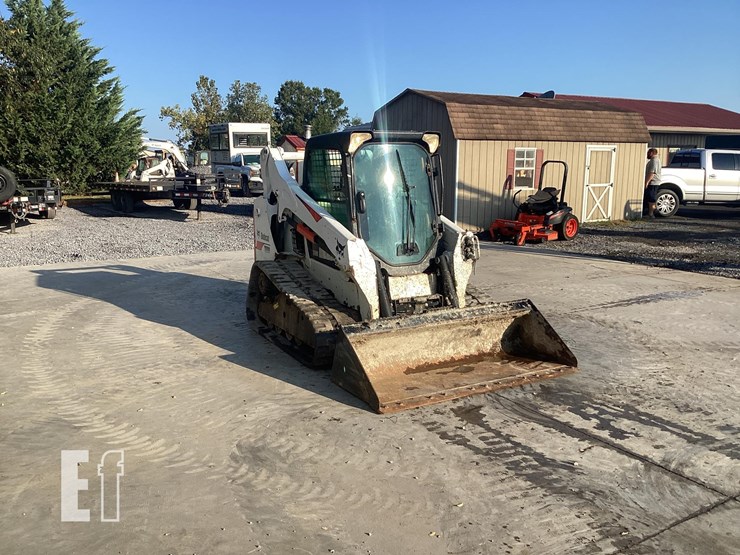 2015-bobcat-t590-image-9