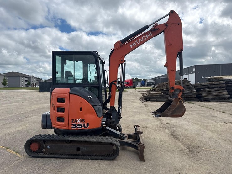 hitachi-zx35u-image-6