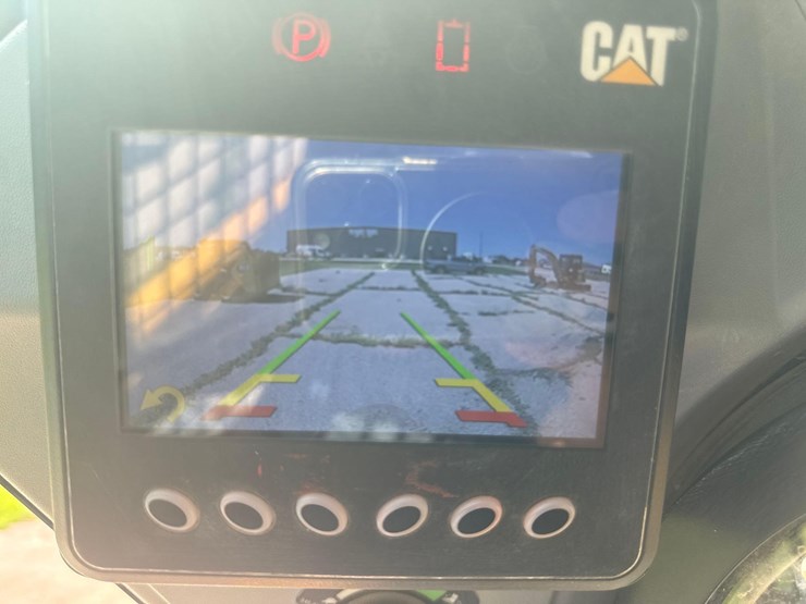 2023-caterpillar-289d3-image-18