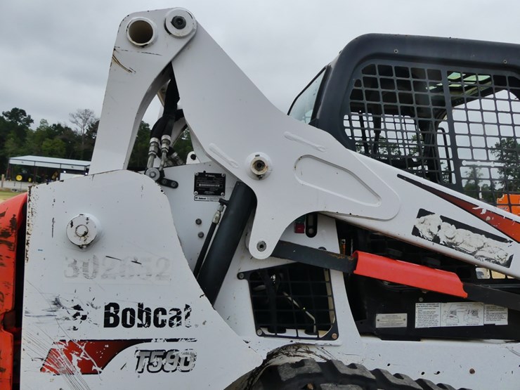 2018-bobcat-t590-image-7