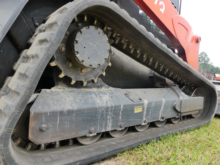 2023-kubota-svl97-2-image-6