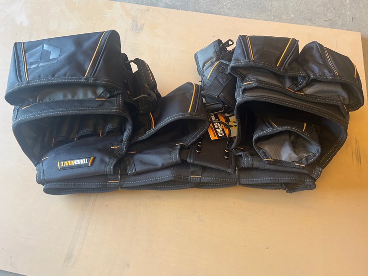 #2009-•-toughbuilt-heavy-duty-tool-bag-image-2