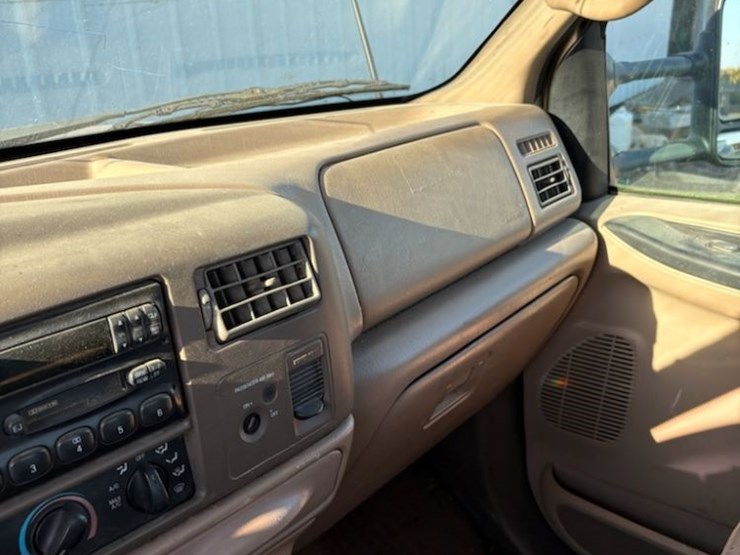 1999-ford-f350-image-31