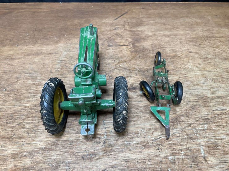 john-deere-60-image-7