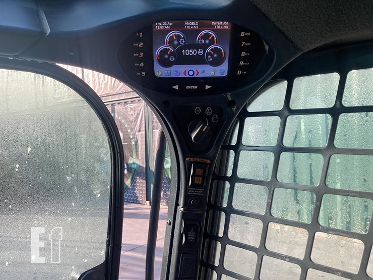 2021-bobcat-t770-image-19