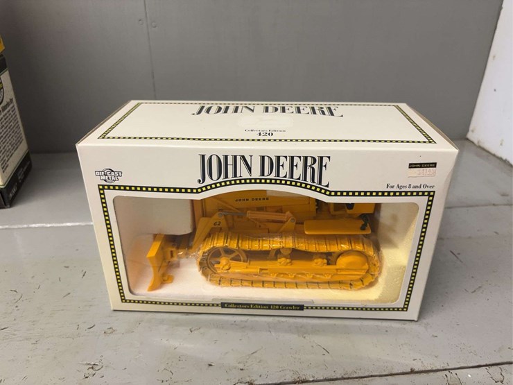 john-deere-420-image-2