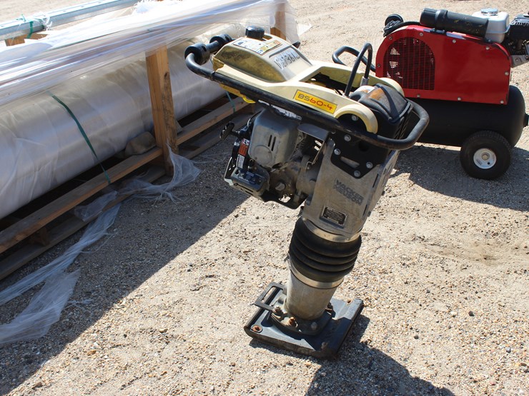 #3531-•-2-wacker-packer-tampers-image-4