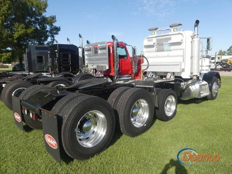 1997-peterbilt-378-image-2