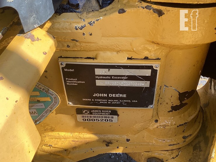 2013-deere-35d-image-21