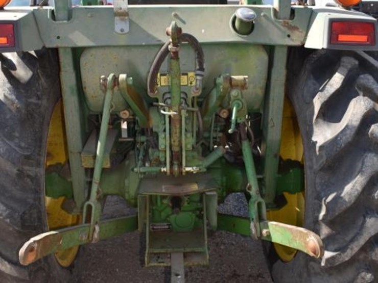 john-deere-1070-image-7