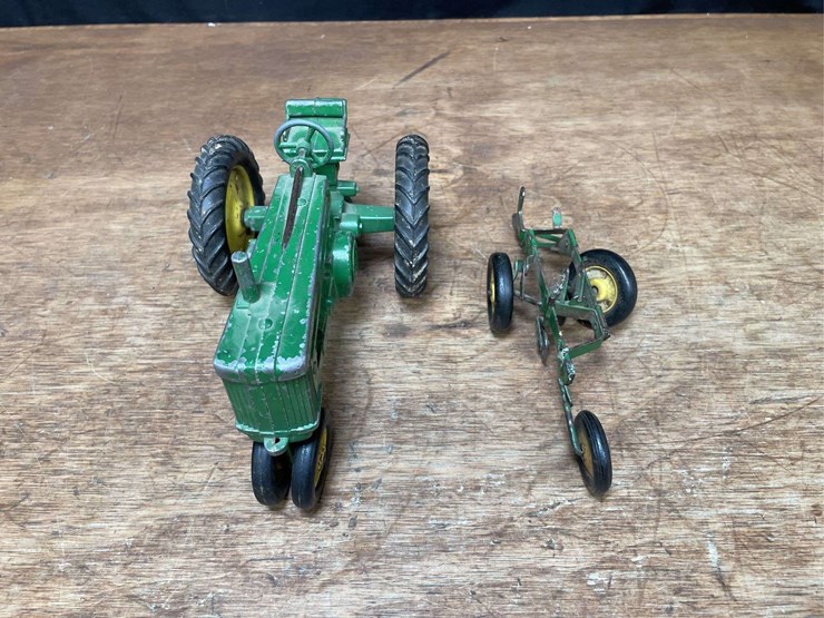 john-deere-60-image-12