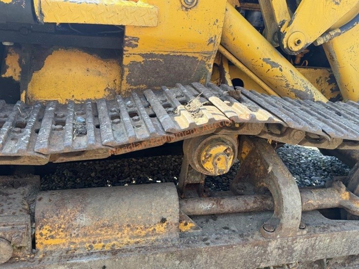 deere-450b-image-11
