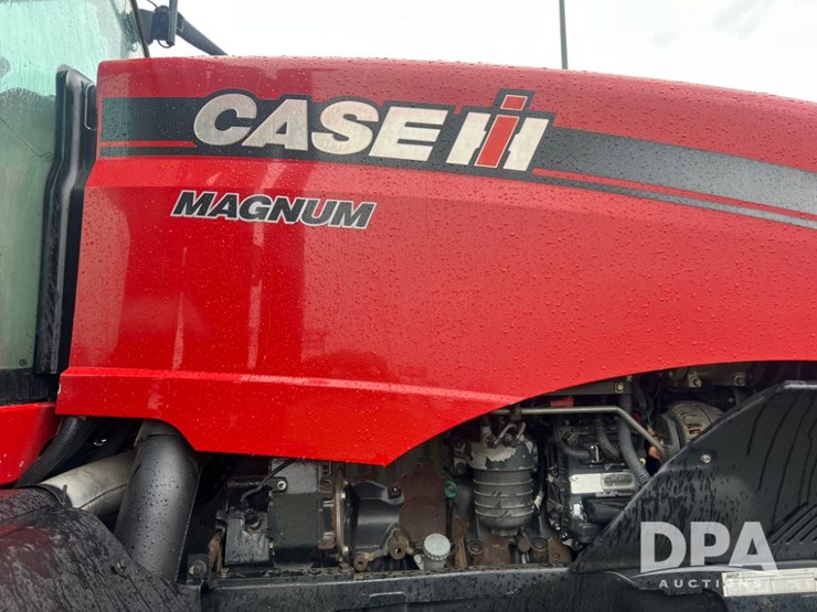 2011-case-ih-magnum-315-image-15