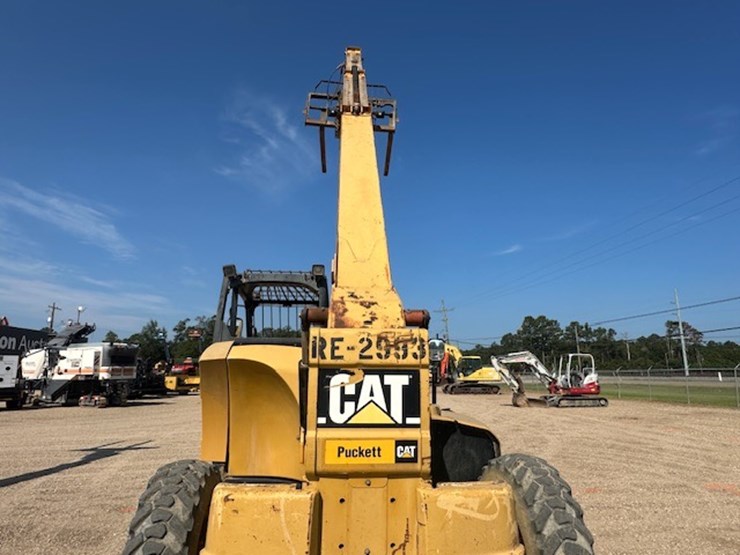 2005-caterpillar-th360b-image-9