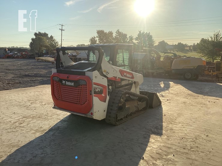 2023-bobcat-t64-image-4