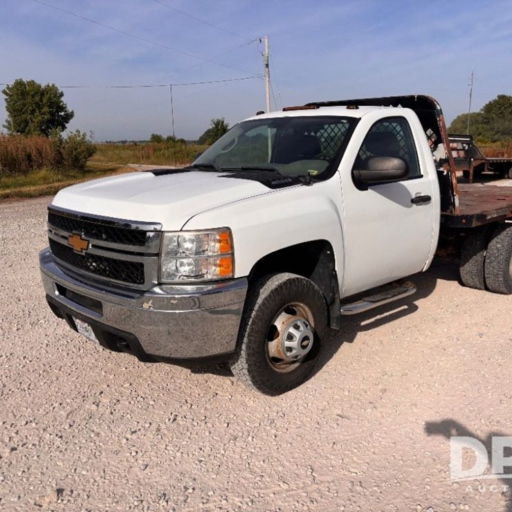 2012 CHEVROLET 3500
