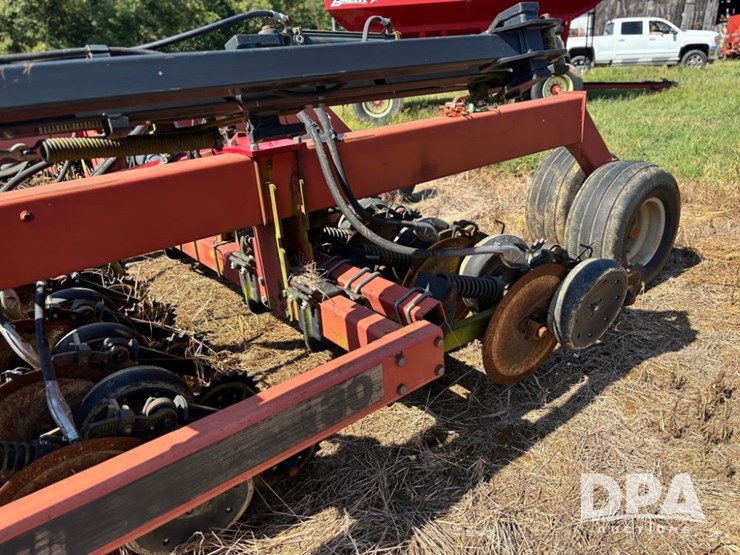 case-ih-2400-image-39