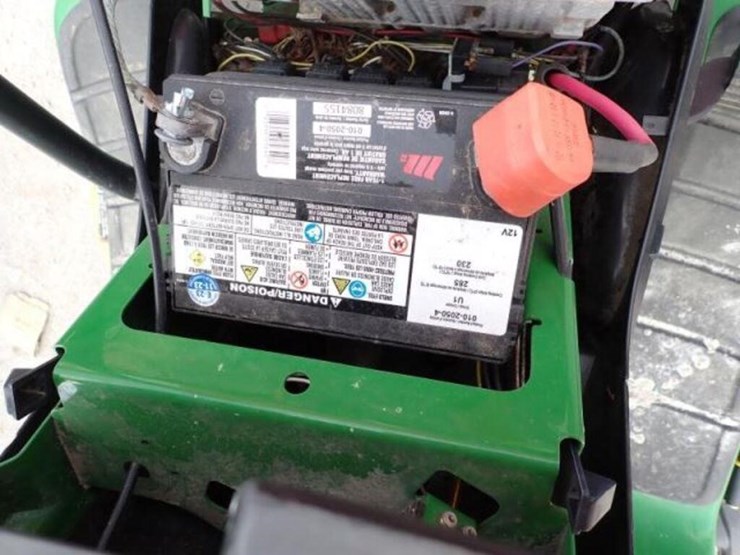 john-deere-lt133-image-9