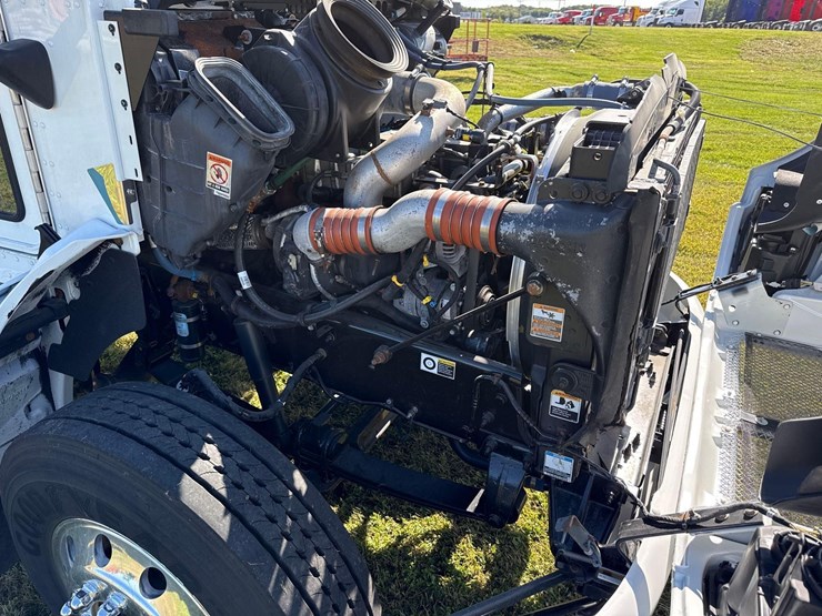 2021-kenworth-t370-image-13