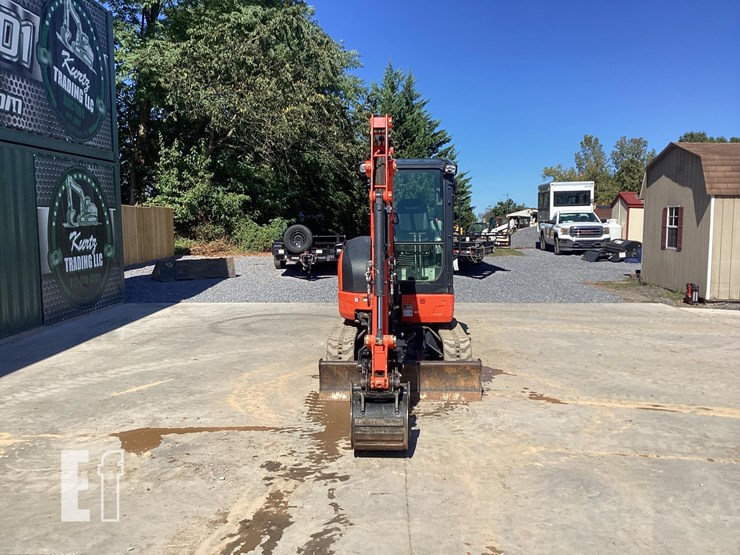 2023-kubota-kx033-4-image-15