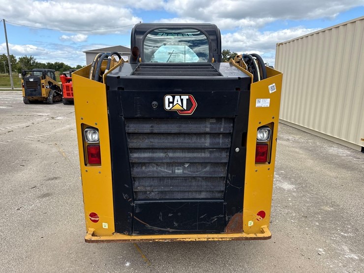 2020-caterpillar-246d3-image-4