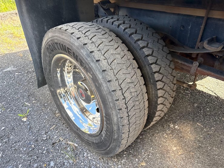 2018-ford-f550-xl-image-12