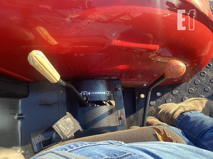 2023-case-ih-farmall-70a-image-19