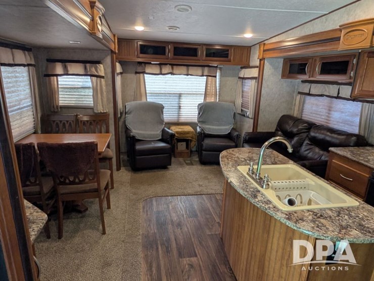 2015-crusader-lite-camper-(pz13846)-image-21