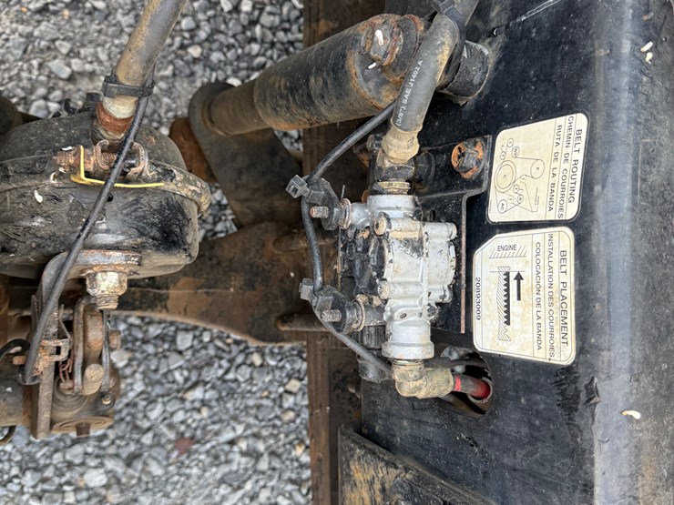 #11-•-#5197-•-2008-mack-granite-t/a-daycab-dump-truck-1m2ax04c68m003392-image-119