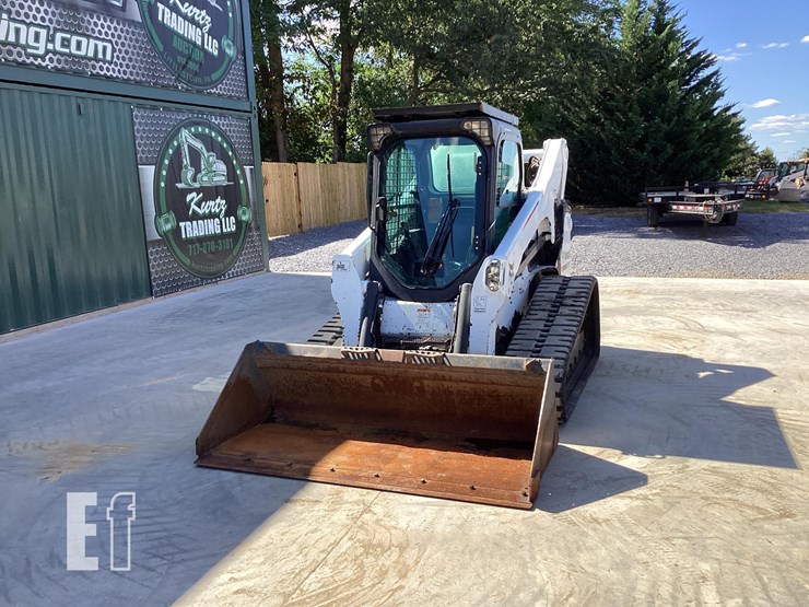 2011-bobcat-t770-image-18