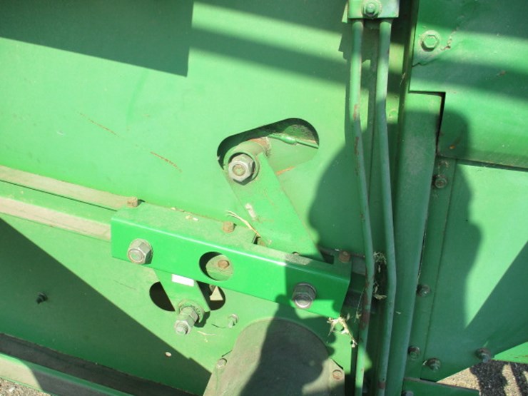 john-deere-4420-image-22