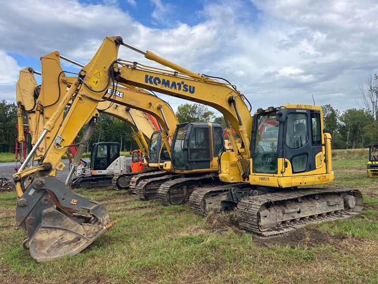2017-komatsu-pc138-image-3