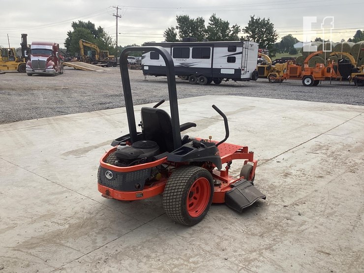 2018-kubota-z122e-image-4
