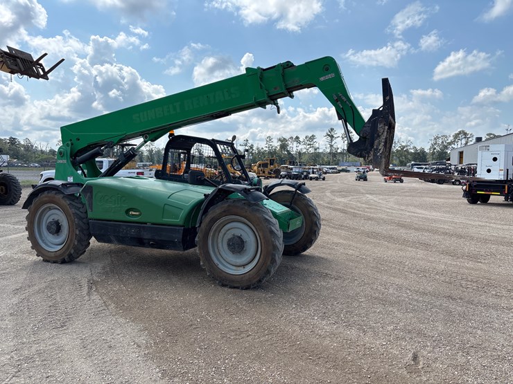 #2252-•-2018-genie-6036-forklift-image-4