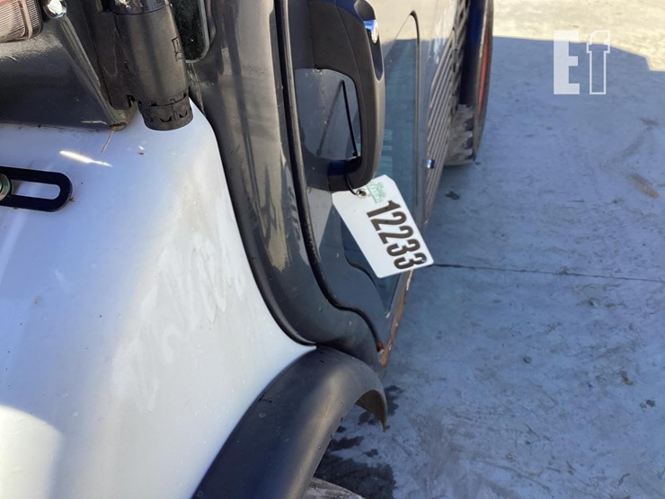 bobcat-toolcat-5600-image-34