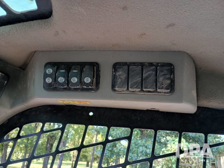 2016-caterpillar-289d-image-5