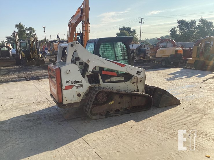 2015-bobcat-t590-image-6